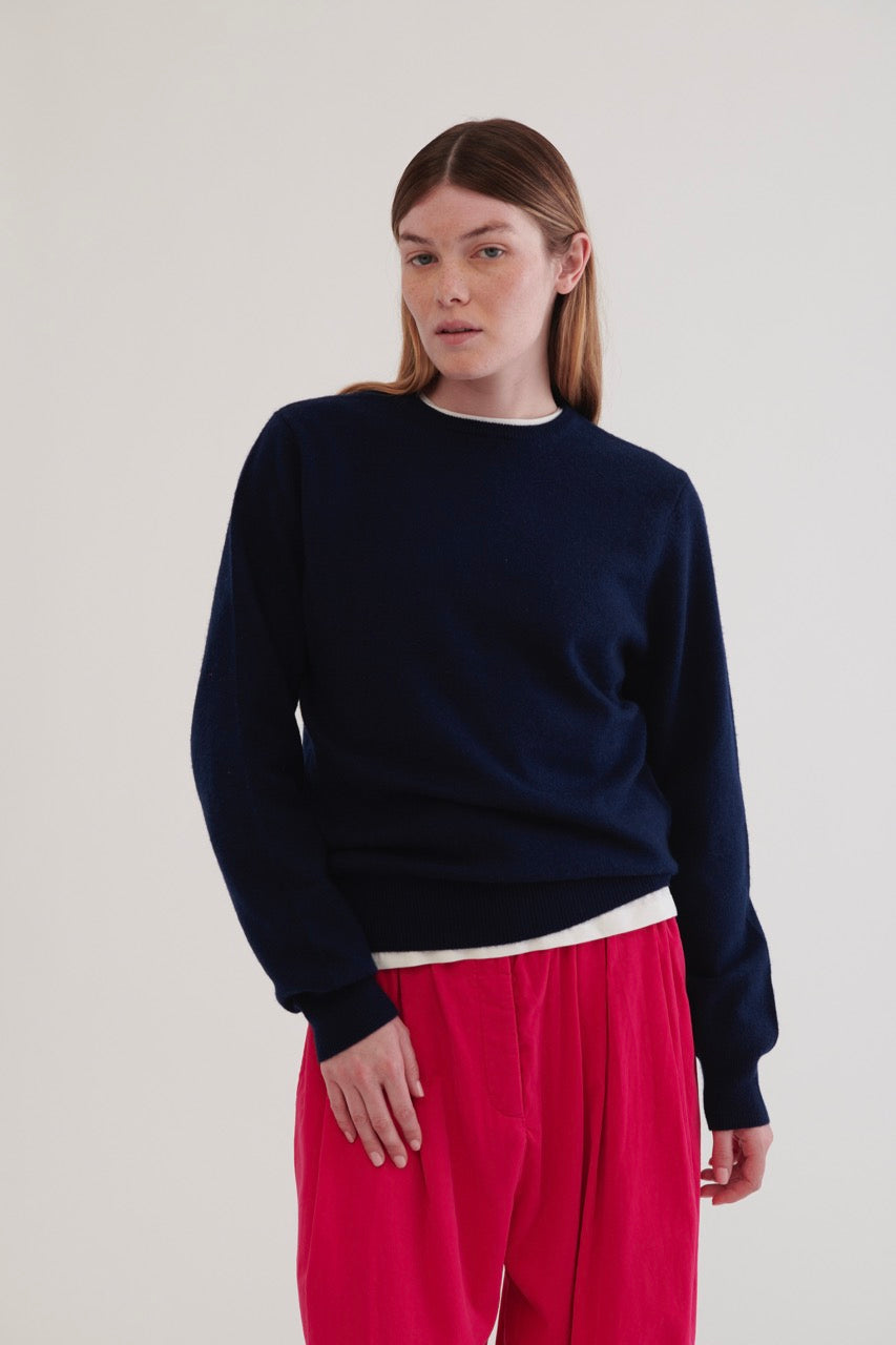 Crew Neck Wool Sweater – Navy