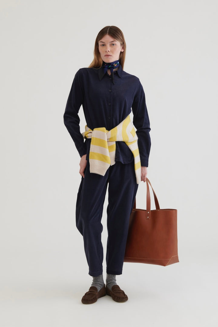 Lupe Corduroy Pants - Navy